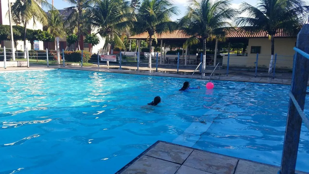 Apartamento Apto Morro Branco no Condomínio Super Quadra Marina II Fortaleza